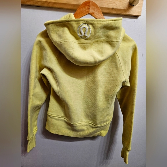 Lululemon Scuba Hoodie - Picture 3 of 4